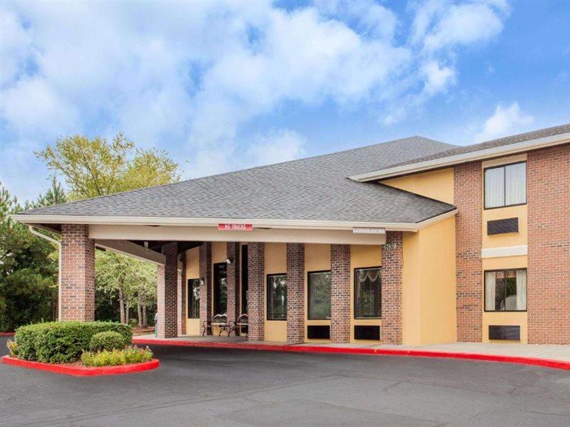 Hotel Baymont By Wyndham Smyrna Exterior foto