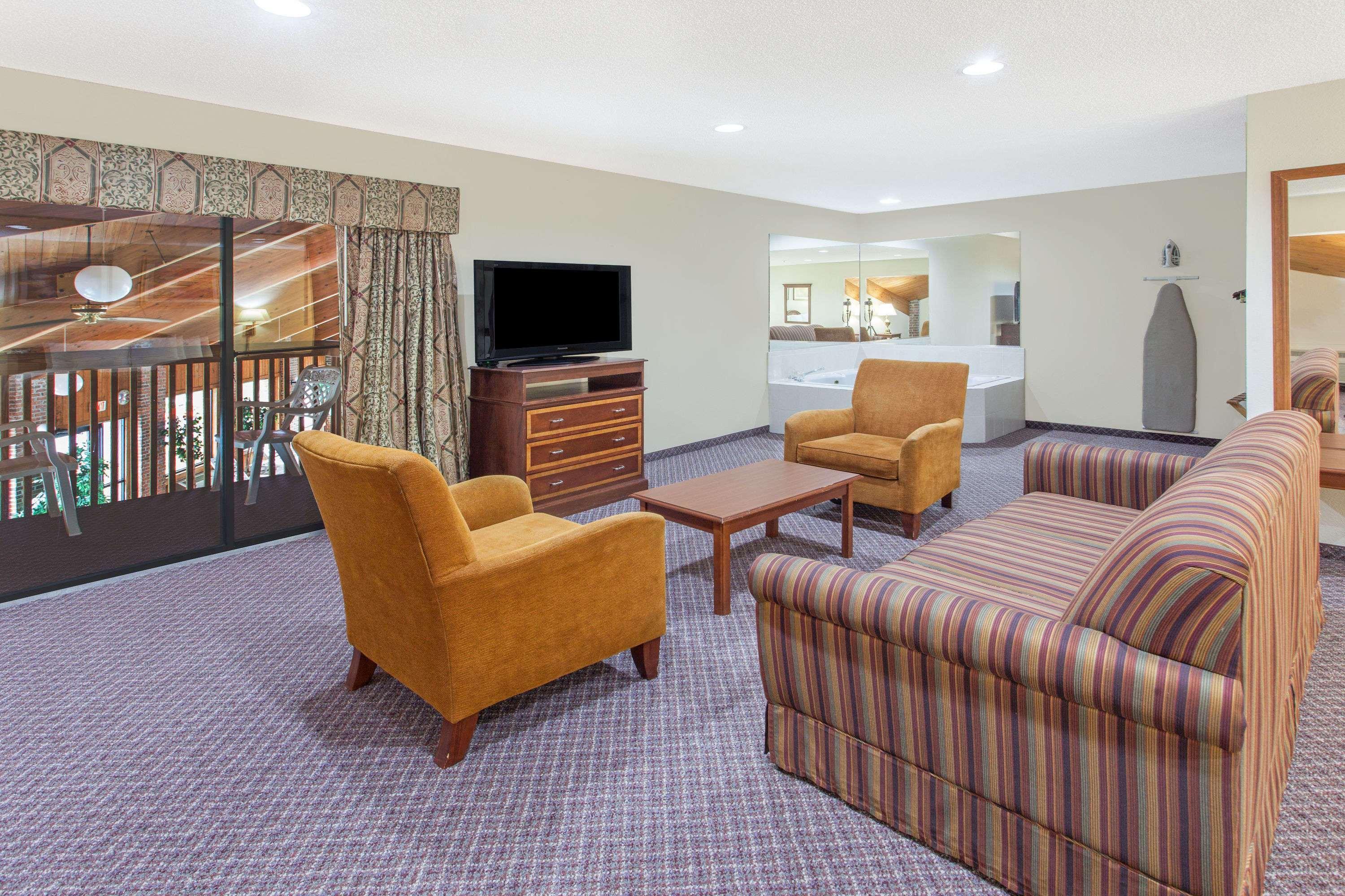 Hotel Baymont By Wyndham Smyrna Exterior foto