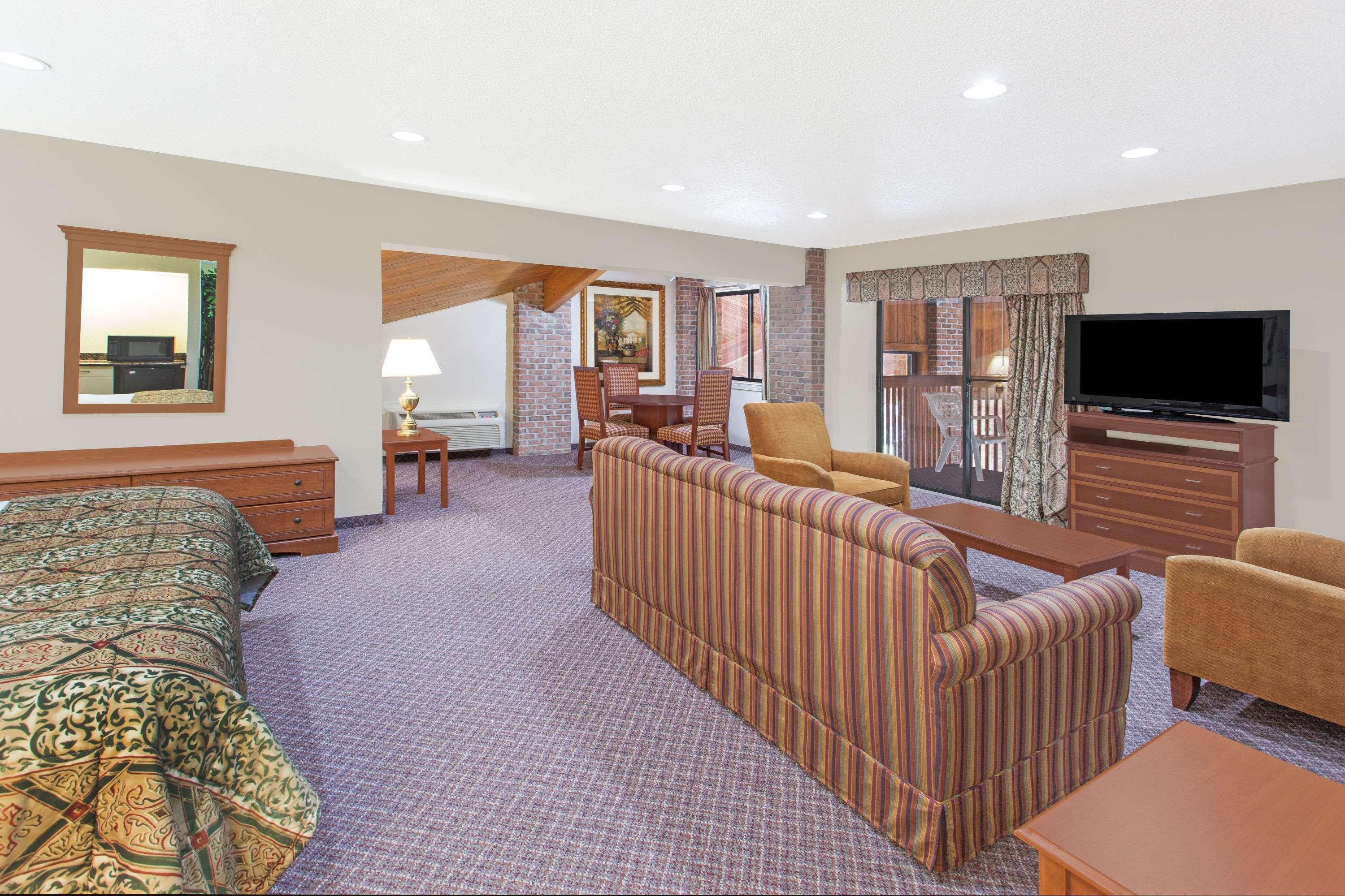 Hotel Baymont By Wyndham Smyrna Exterior foto